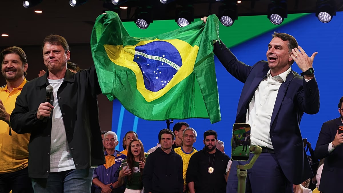Brezilya'da Flávio Bolsonaro cumhurbaşkanlığına aday oldu