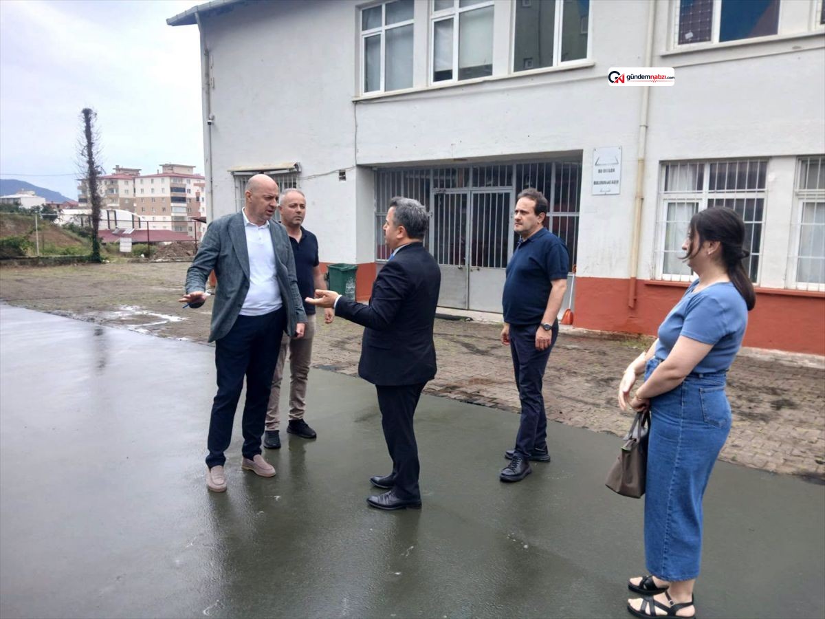 Giresun Milli Eğitim Müdürü Tokgöz Espiye'de okulları gezdi