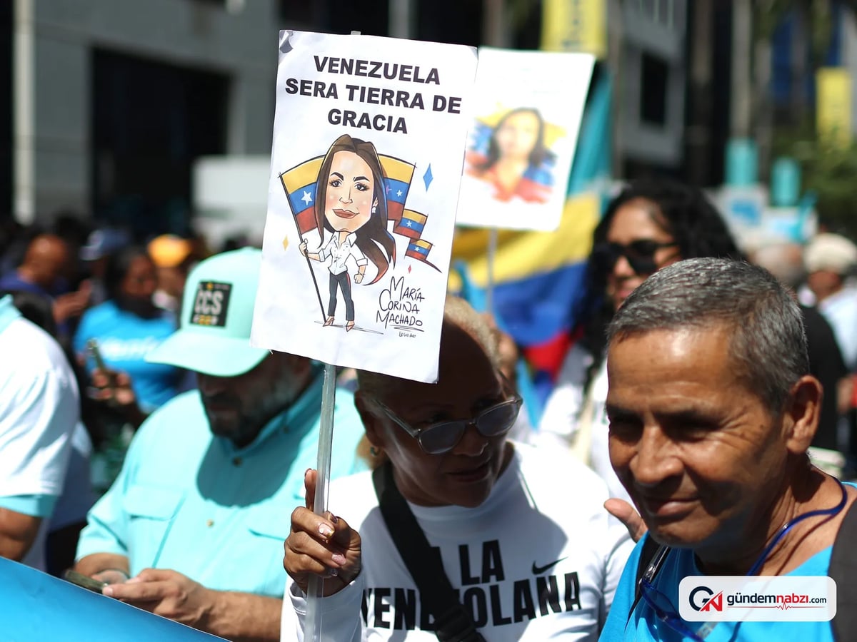 Venezuela hükümeti ile muhalefet seçim yolu için görüşecek