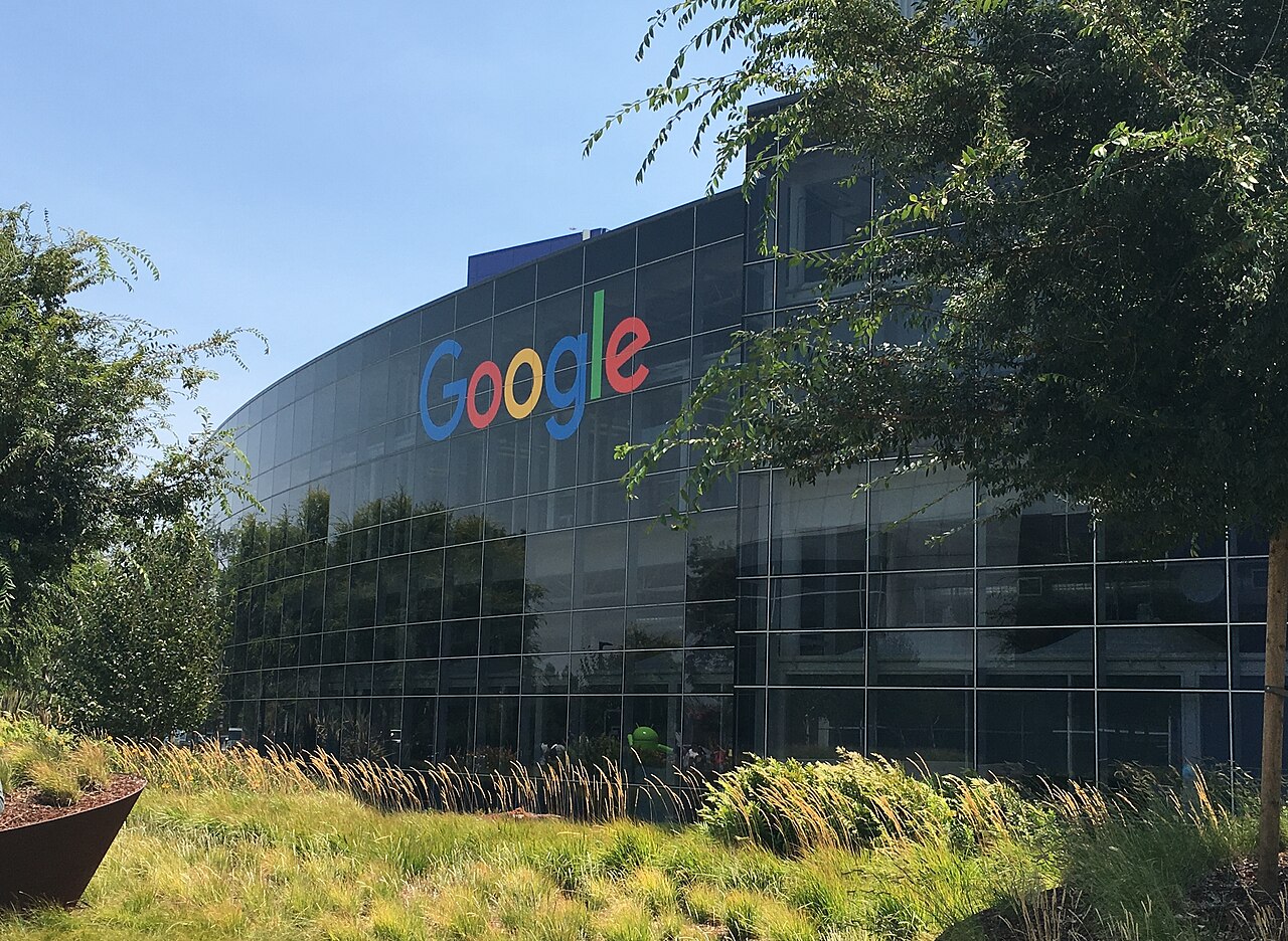 Google'ın yeni akıllı takip cihazı Pixel Tag ortaya çıktı