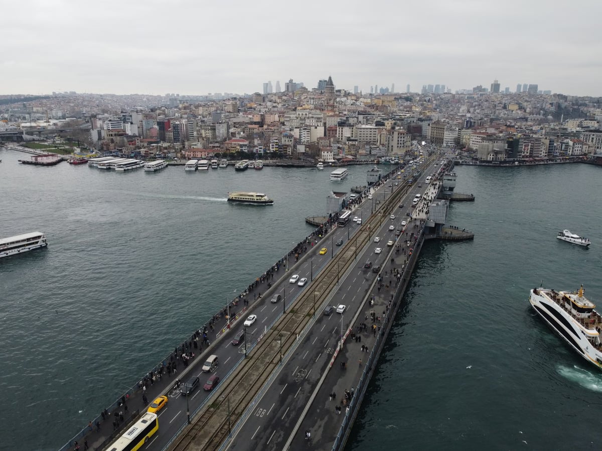 Galata Köprüsü'nün tarihi: 1500 yıllık hayalden yangına
