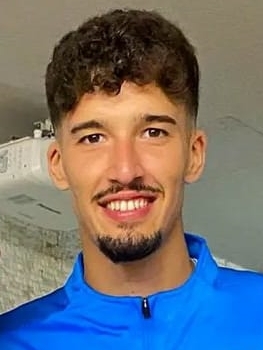 Altay Bayındır, Celta Vigo'ya 4 milyon euro opsiyonla kiralandı