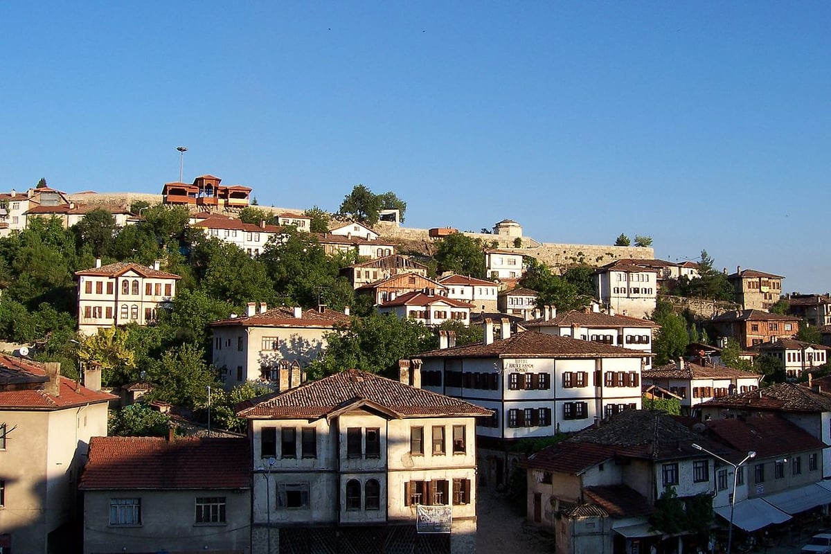 Karabük Safranbolu'da 'Kendi kentimde bir gün turistim' projesi başladı