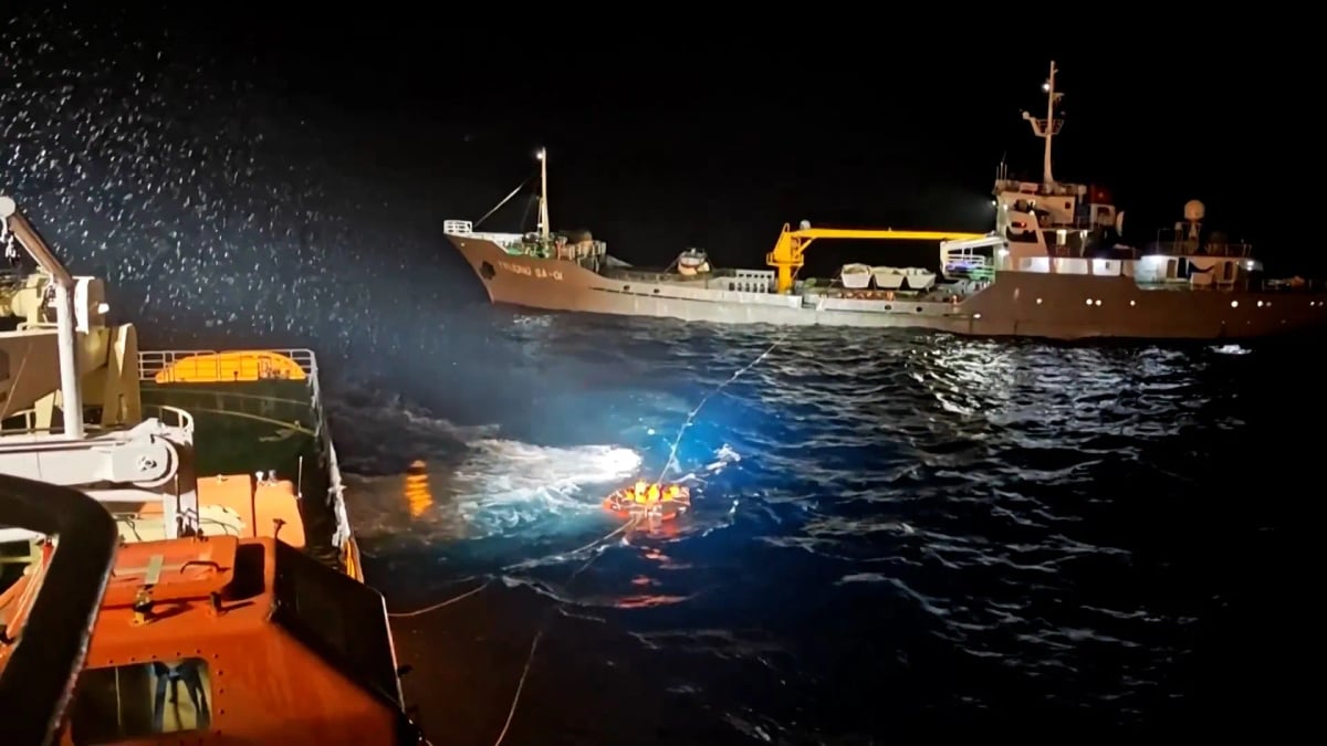 Güney Çin Denizi'nde batan gemiden 46 kişi kurtarıldı