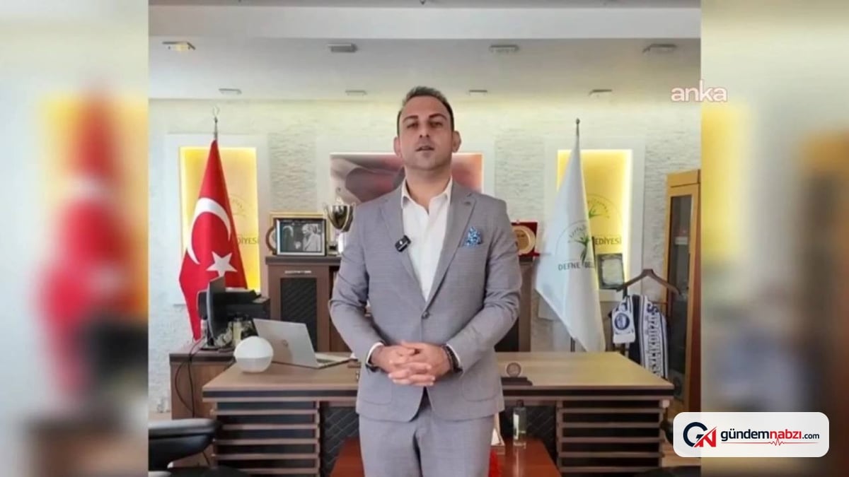 Defne Belediye Başkanı Özgün, CHP'den istifa edip Yeni Parti'ye katıldı