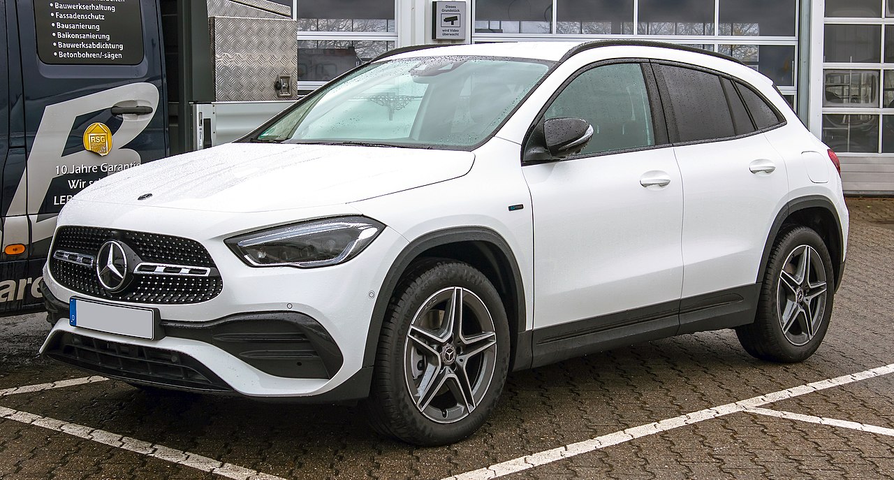 Mercedes-Benz yeni GLA'yı 29 Temmuz'da tanıtacak
