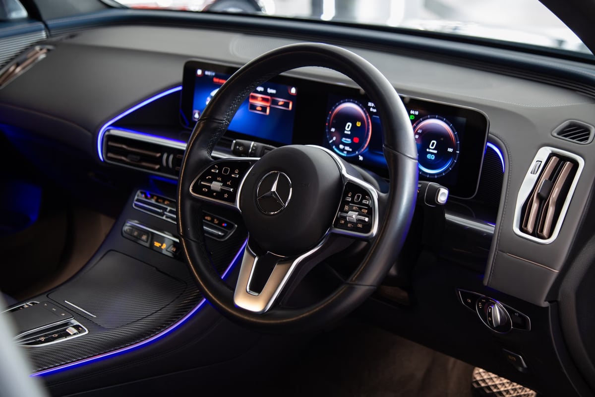 Sahte parçalar lüks Mercedes'i 62 bin dolar zarara uğrattı