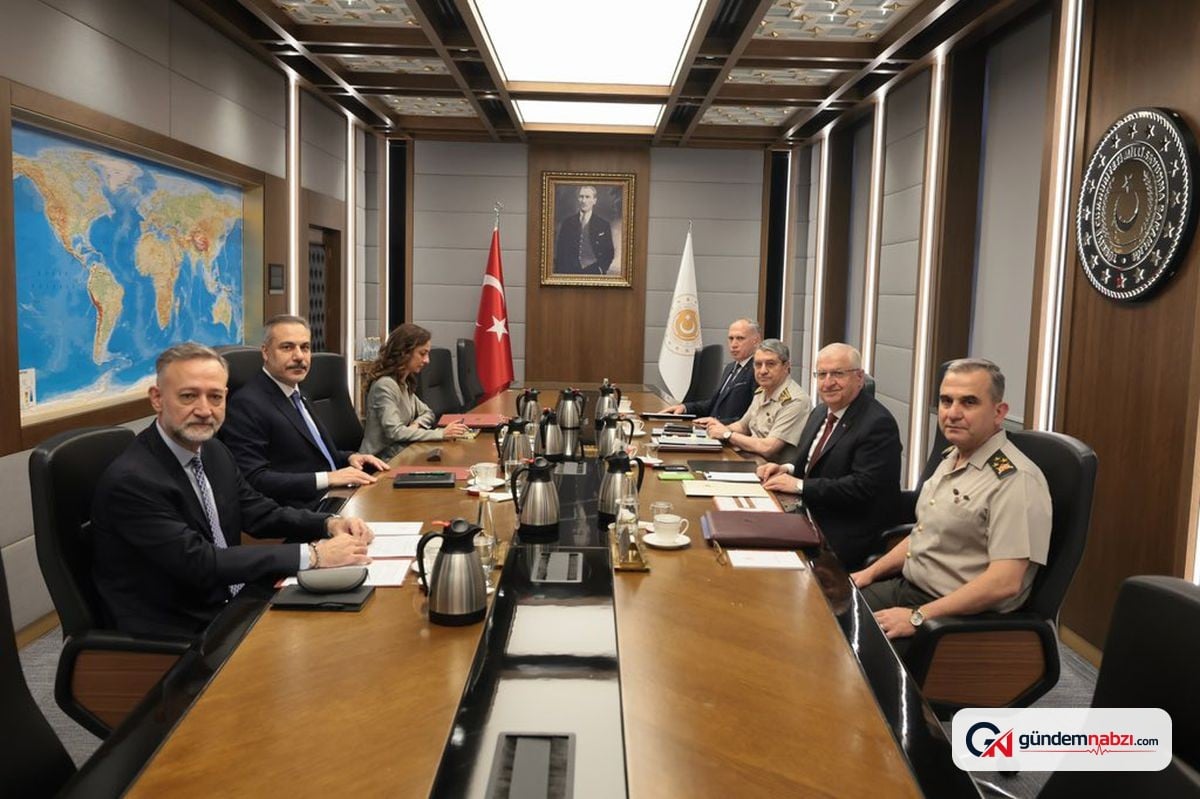 Güler ve Fidan Milli Savunma Bakanlığı'nda görüştü