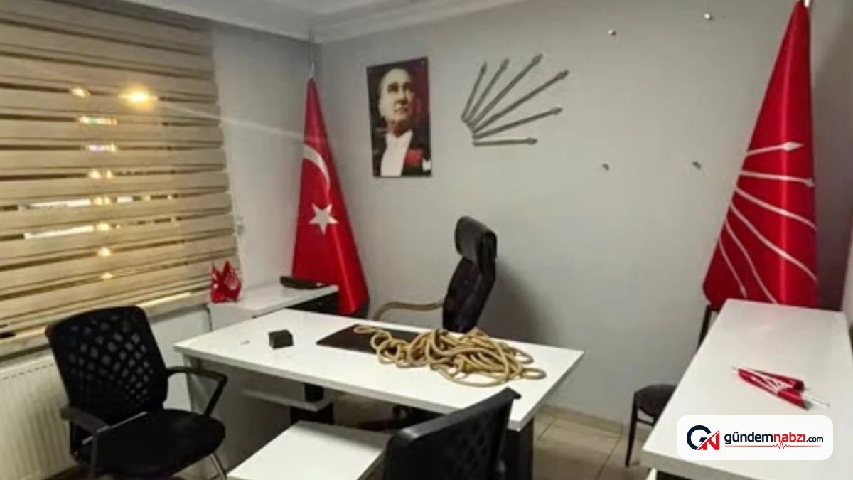 CHP binalarında devir teslim krizi: Masaya urgan bırakıldı