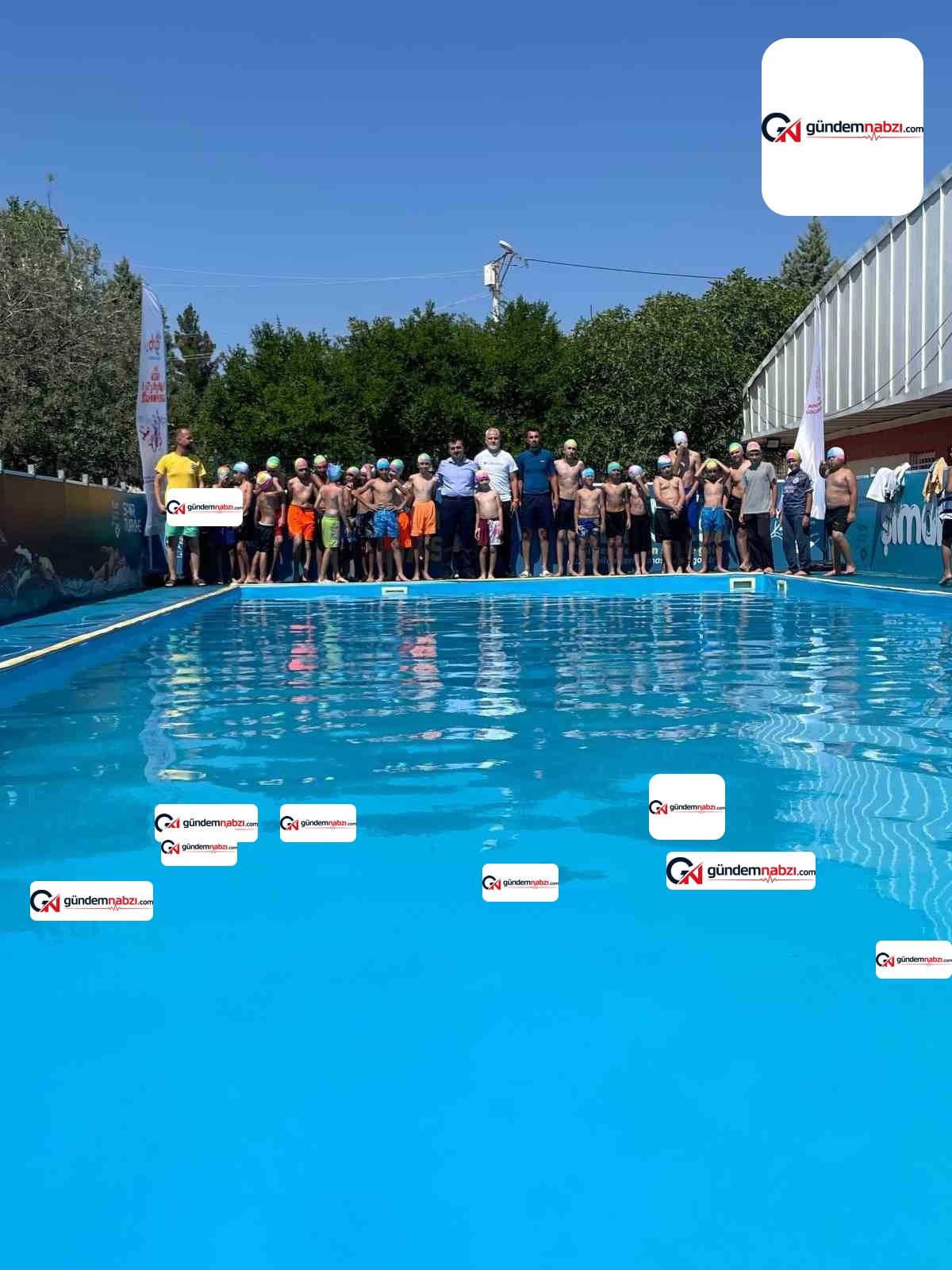 Diyarbakır'da Kaymakam Atış yüzme kursundaki öğrencilerle buluştu