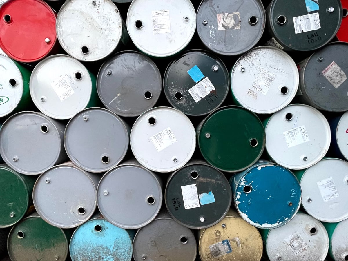Brent petrolün varil fiyatı Londra'da yüzde 5'ten fazla arttı