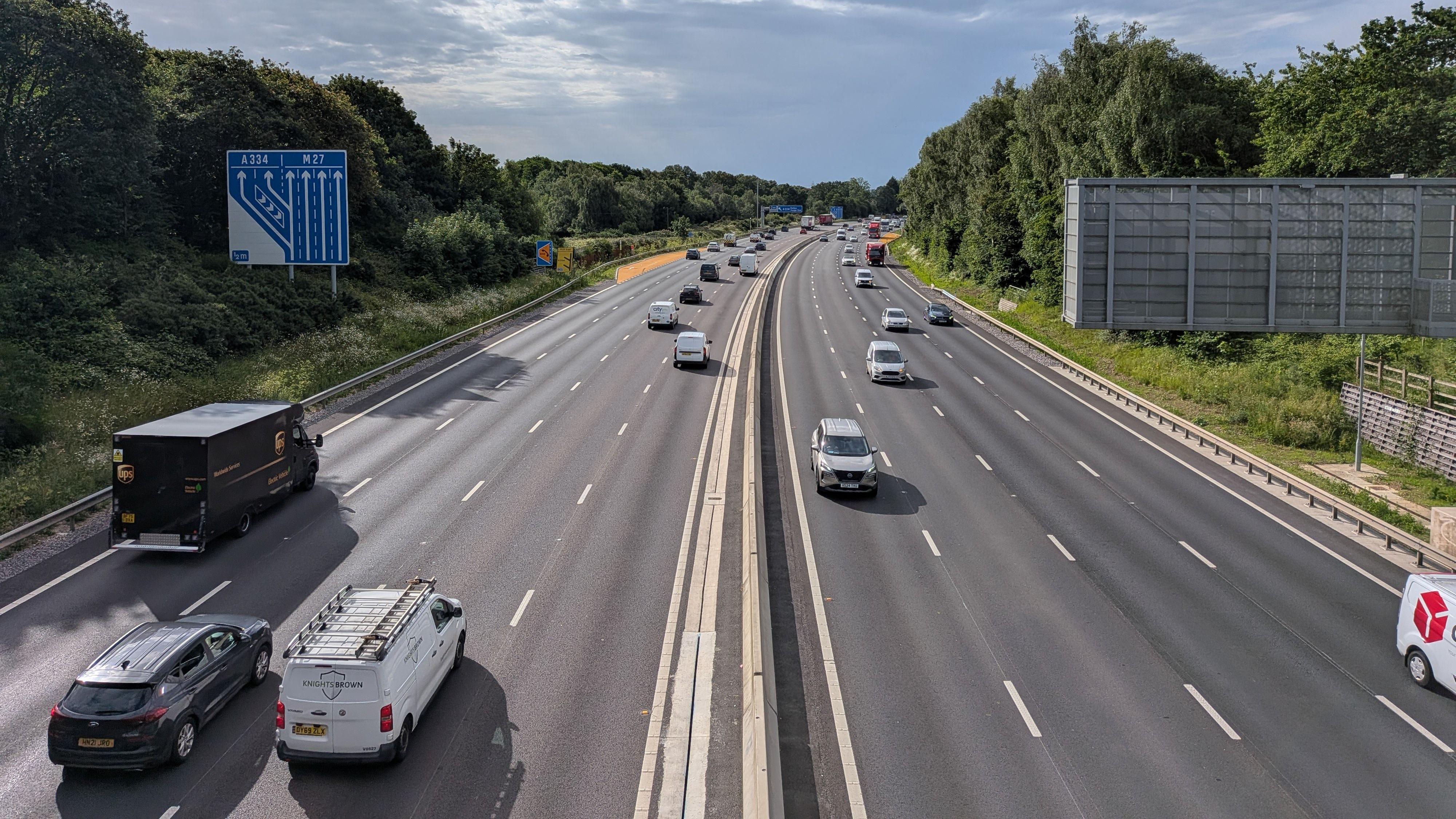M27 otoyolu İngiltere'nin en düşük puanlı yolu