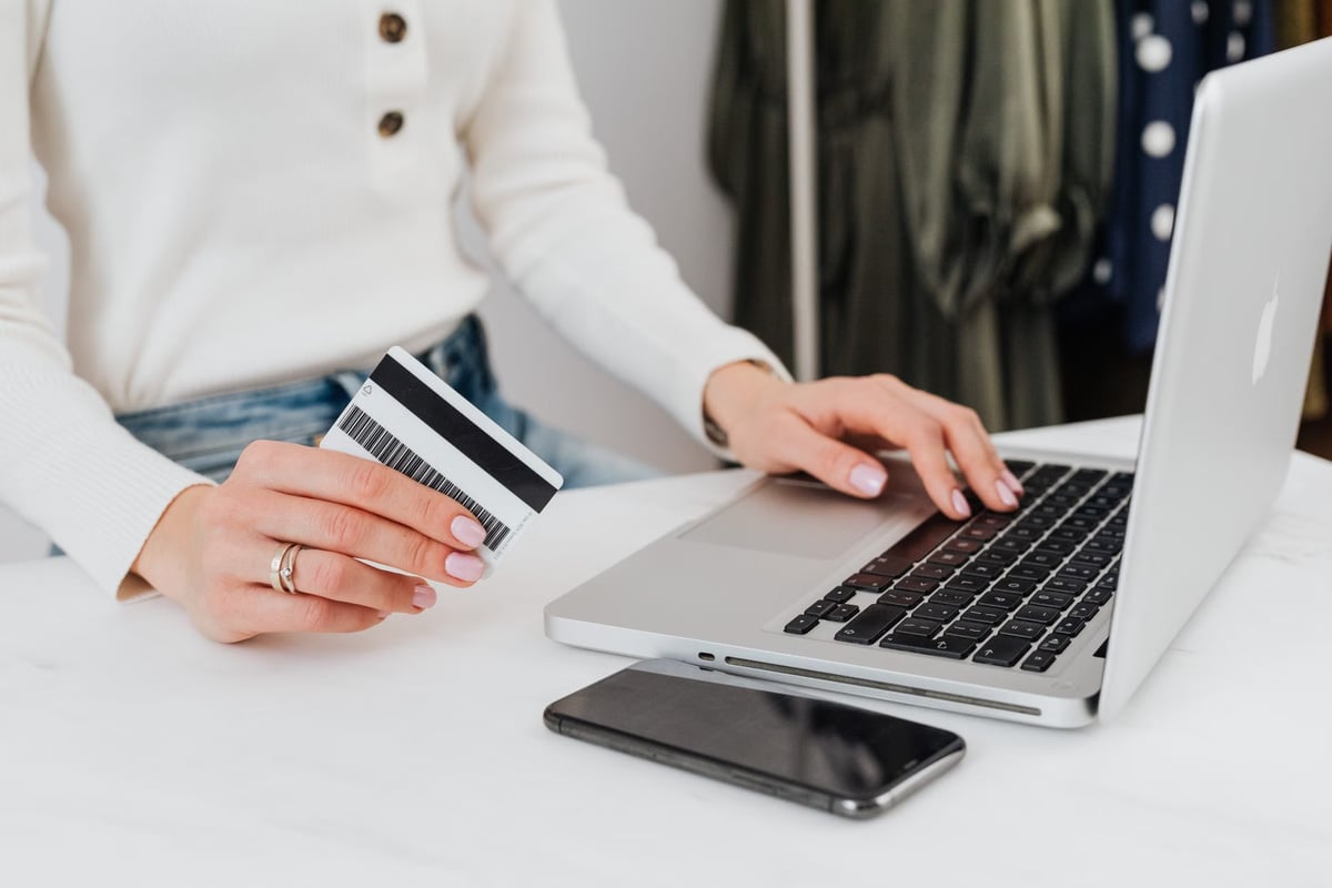 Ticaret Bakanlığı'ndan reklam ve e-ticaret düzenlemesi