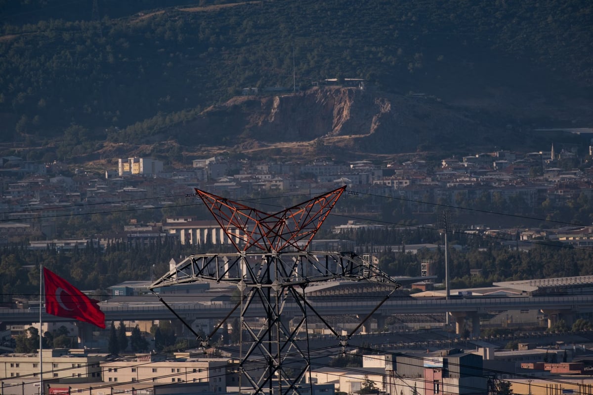 Türkiye'nin günlük elektrik üretim ve tüketim verileri açıklandı