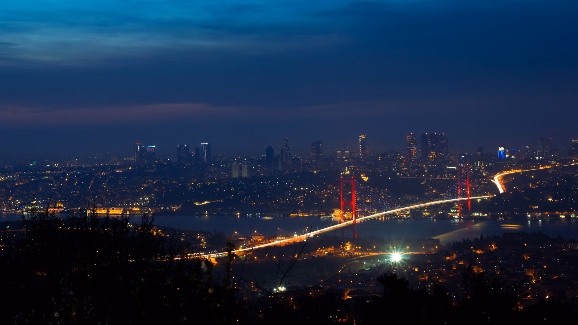 İstanbul'da otomobilin çarptığı çocuk yaralandı