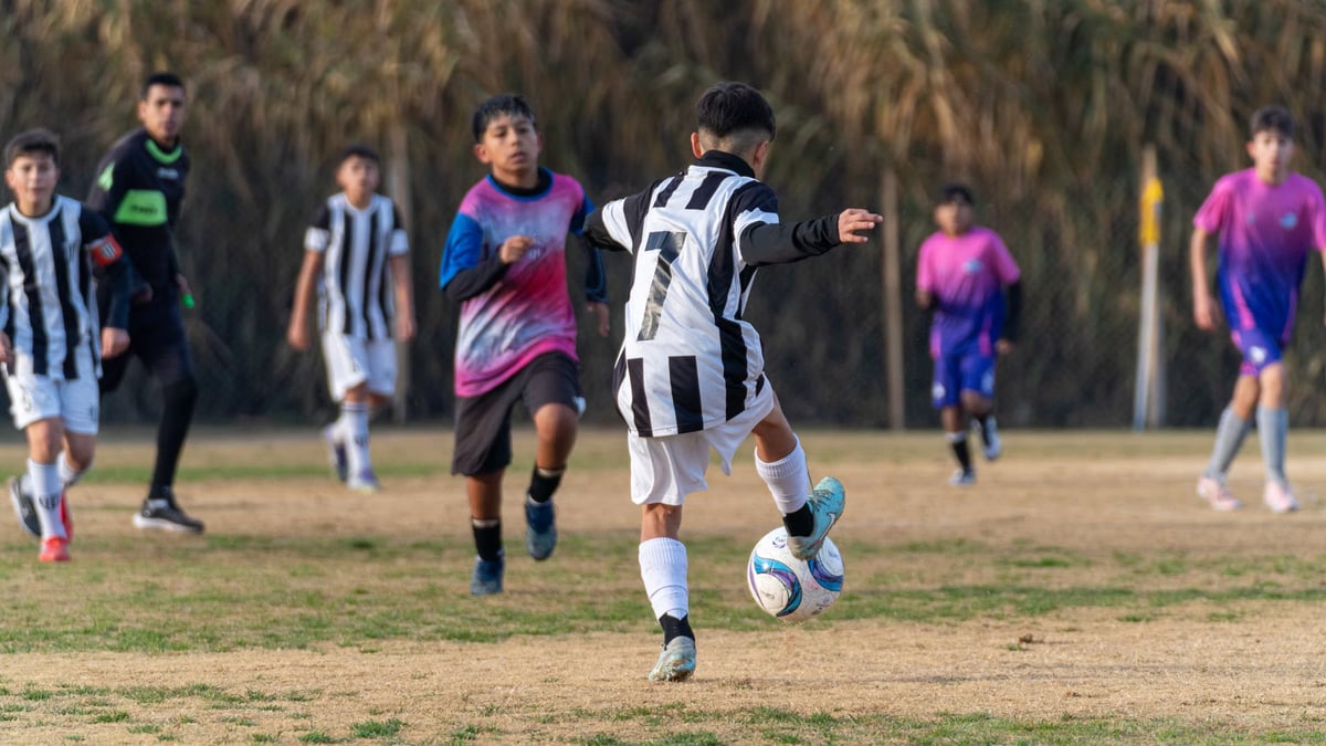 Adıyaman Besni'de yaz Kur'an Kursu Öğrencileri futbol turnuvası Düzenlendi