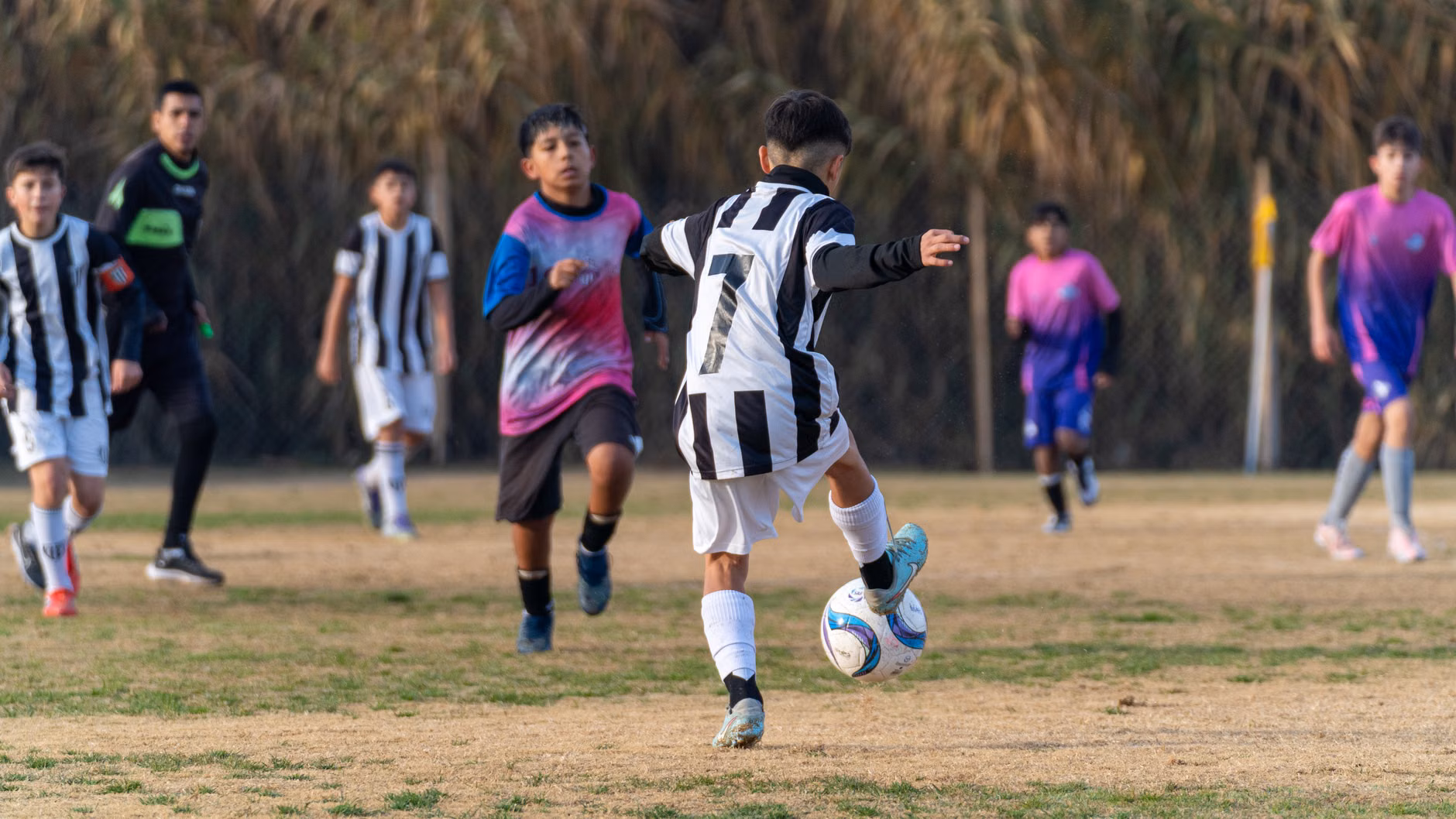 Adıyaman Besni'de yaz Kur'an Kursu Öğrencileri futbol turnuvası Düzenlendi