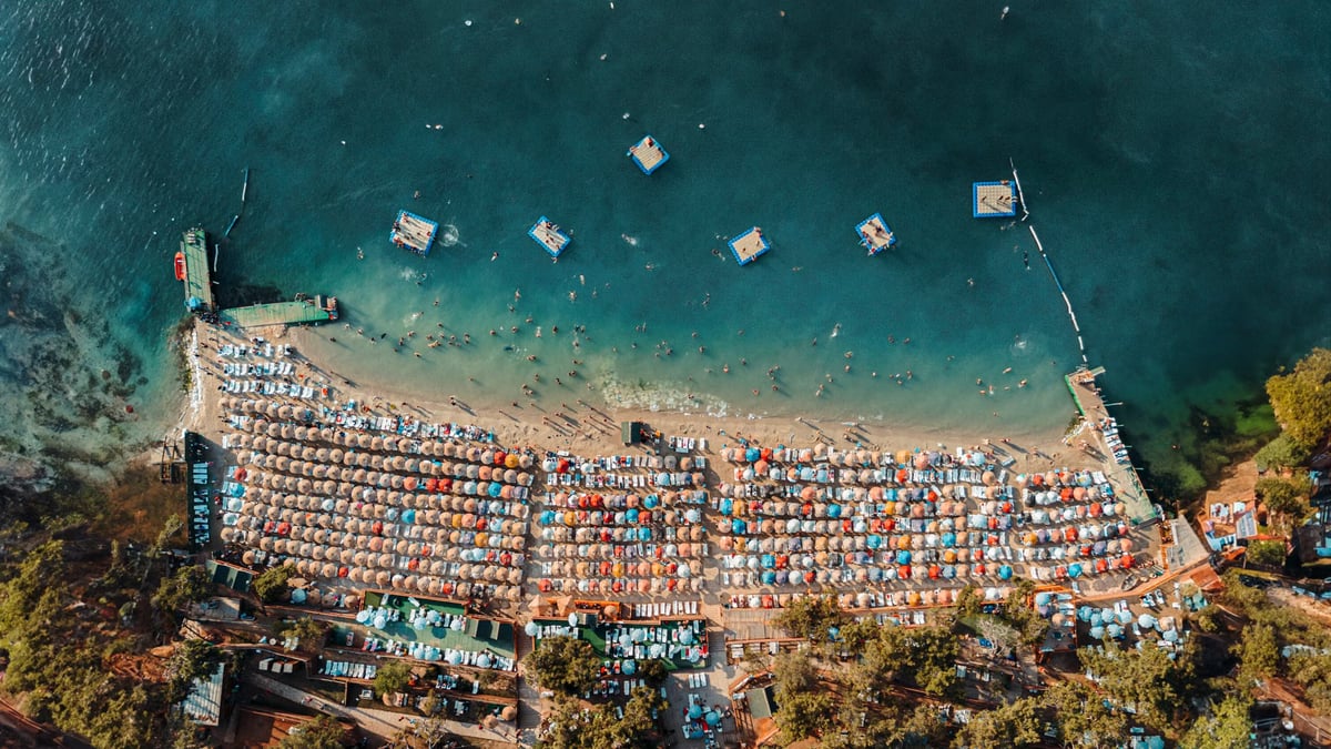 TÜİK ve Bakanlıktan turizm verileri: İkinci çeyrekte turizm geliri 15,8 milyar dolar oldu