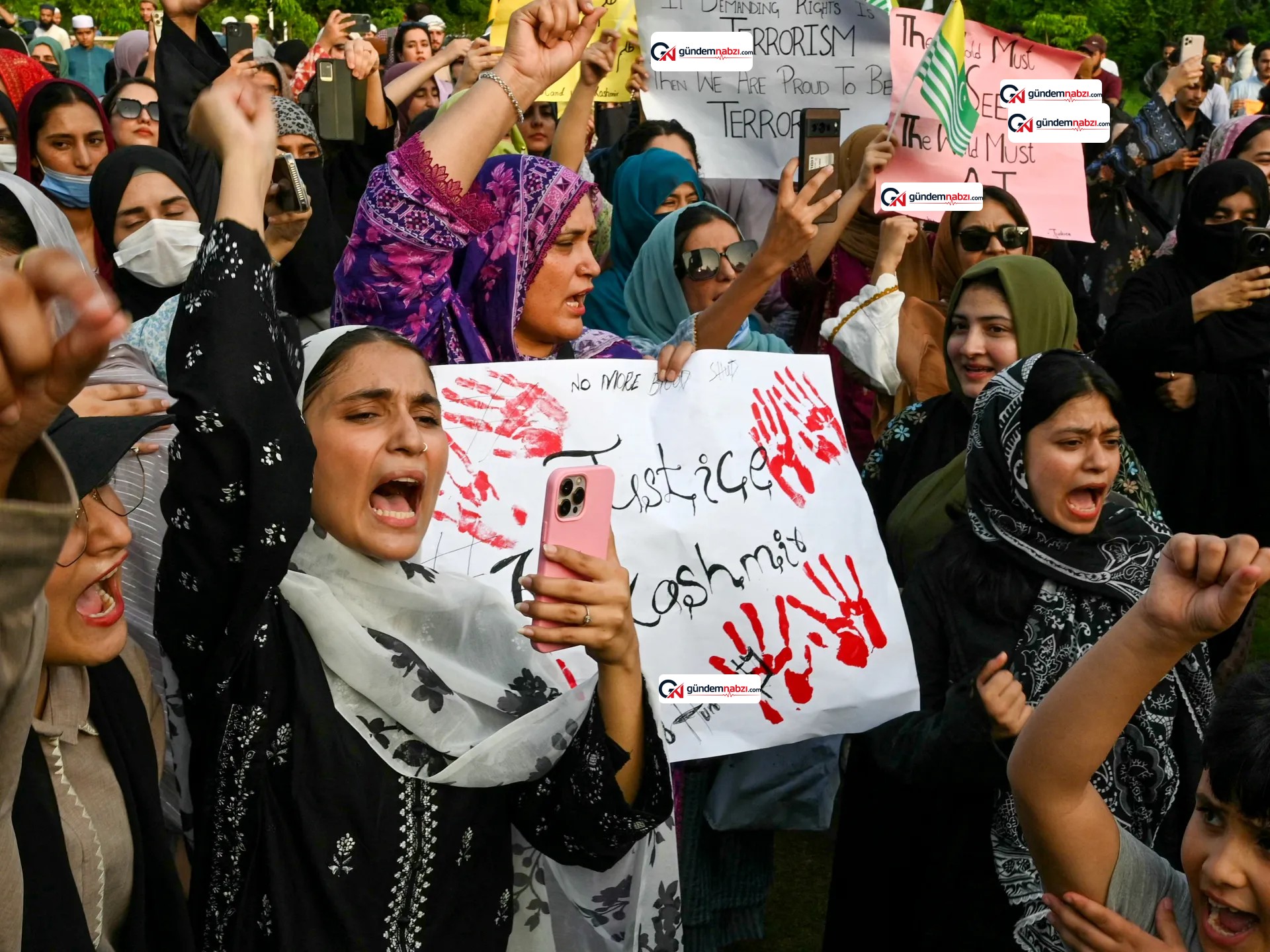 Pakistan kontrolündeki Keşmir'deki seçim protestolarında 30 kişi öldü