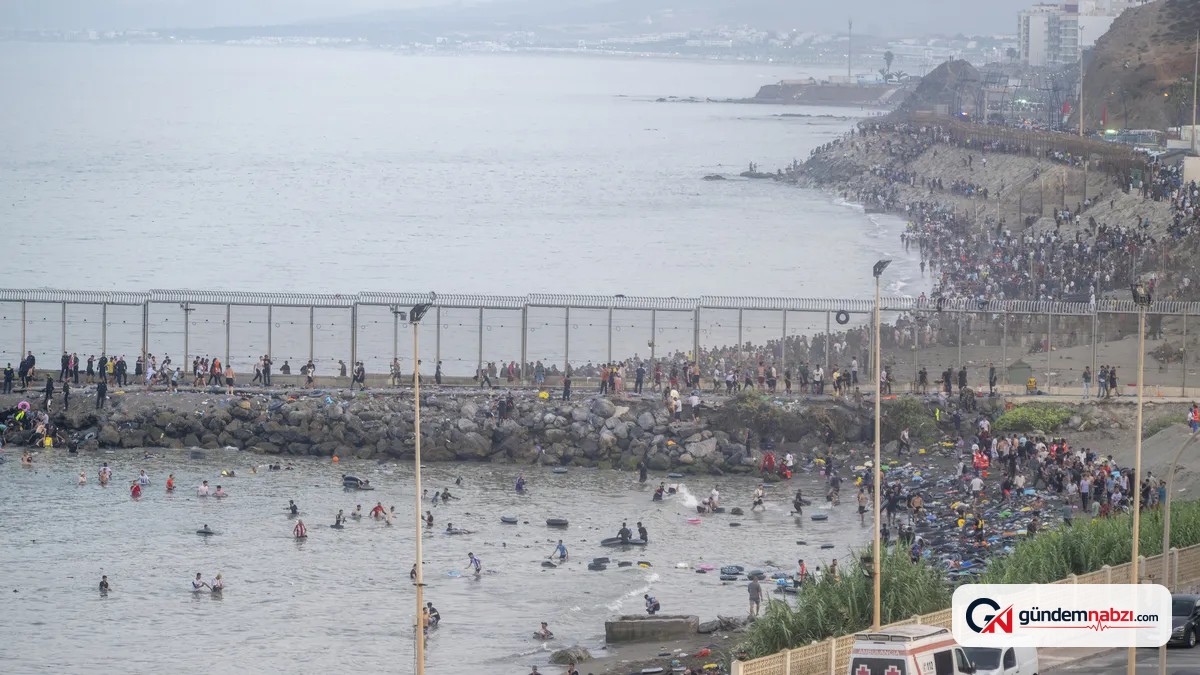 İspanya-Fas sınırındaki Ceuta'da göçmen krizi