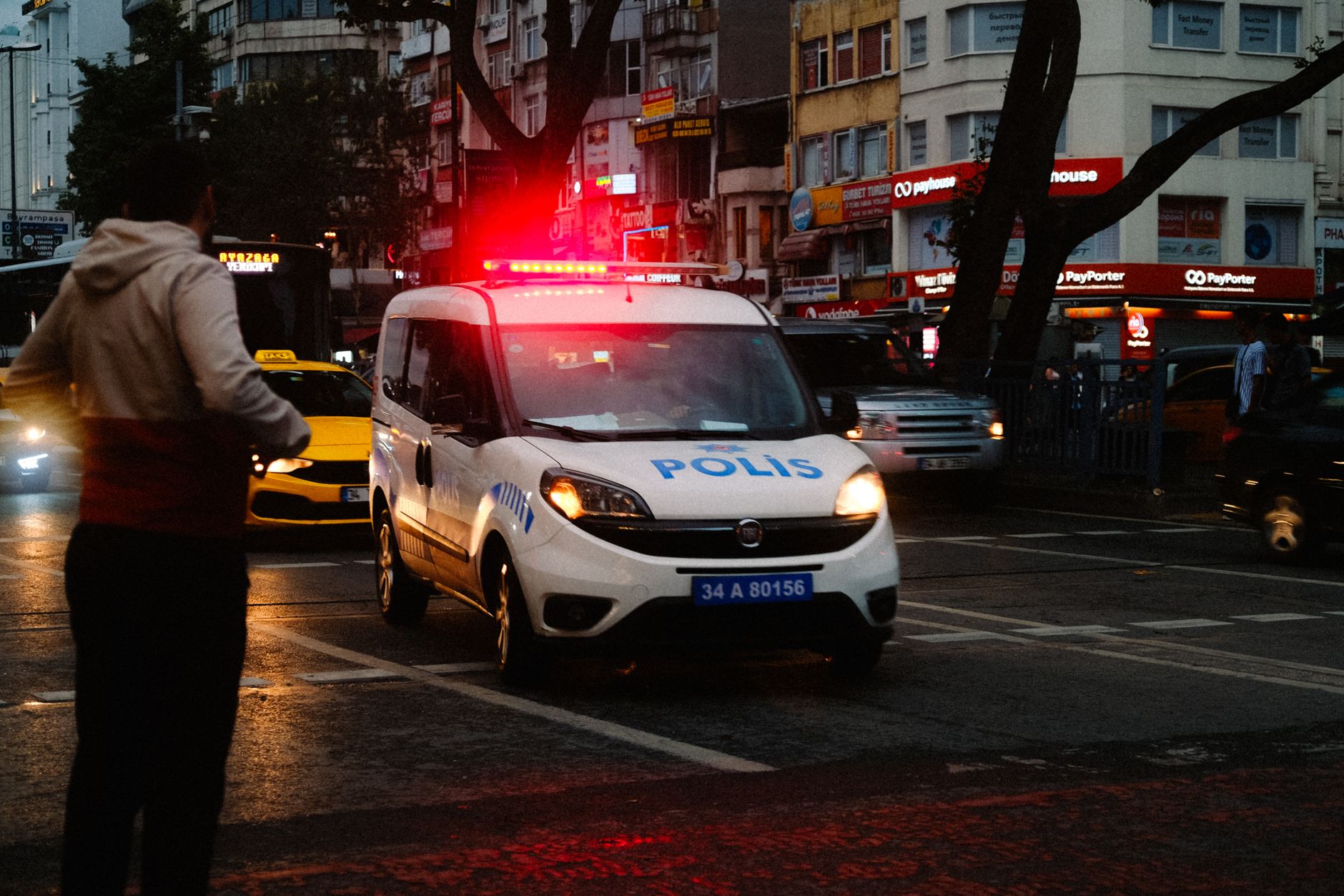 Adana'da gasp ve yaralama iddiasıyla 3 sanığa dava açıldı