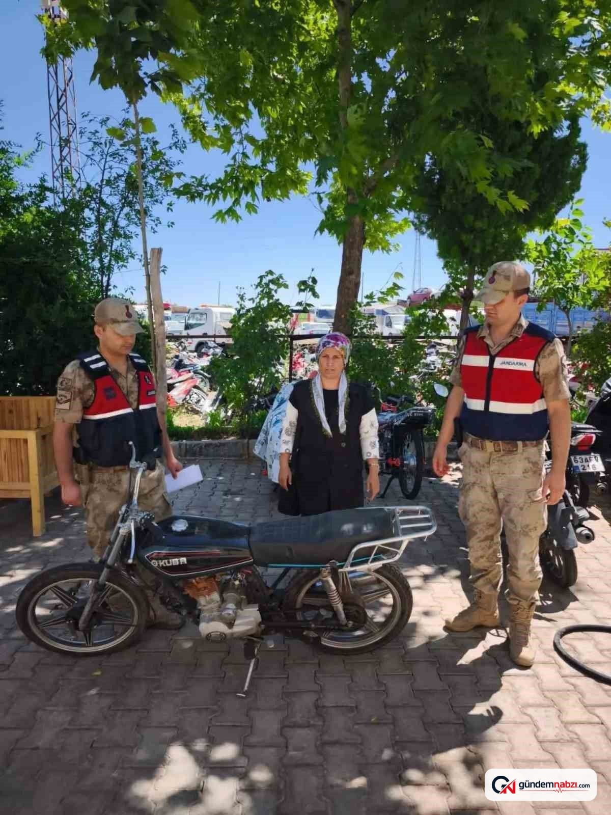 Şanlıurfa Siverek'te çalınan motosiklet jandarma tarafından bulundu