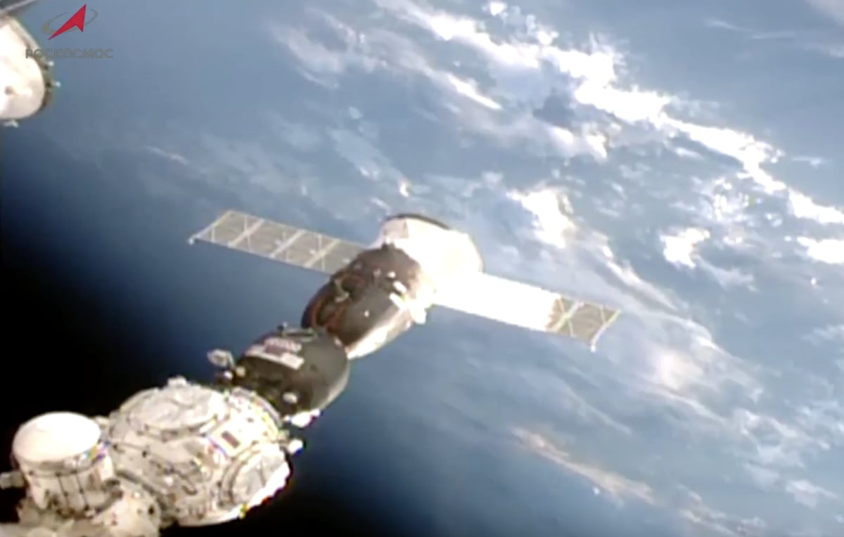 Soyuz MS-28, ISS'den ayrıldı