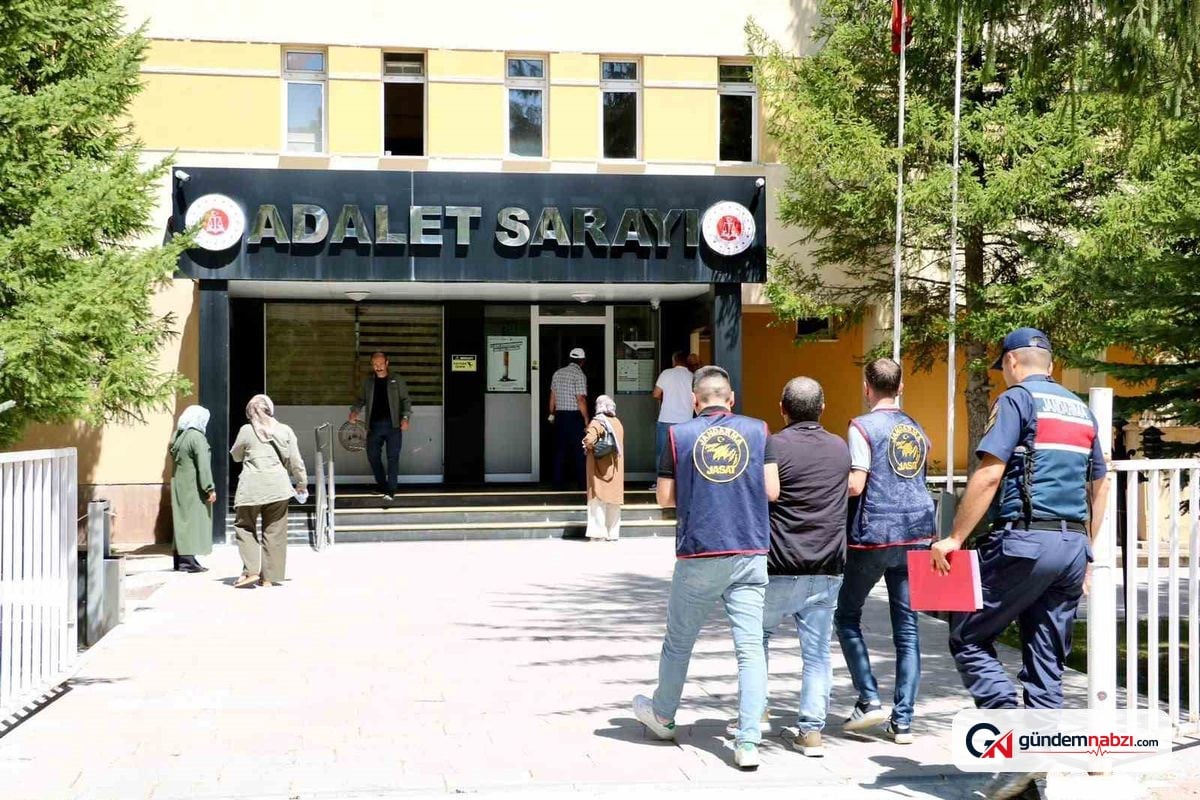 Bayburt'ta 15 yıl hapis cezası Olan firari yakalandı