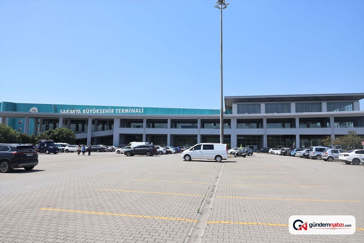 Sakarya'da terminal yenilendi, etkinlik tırı yola çıkıyor