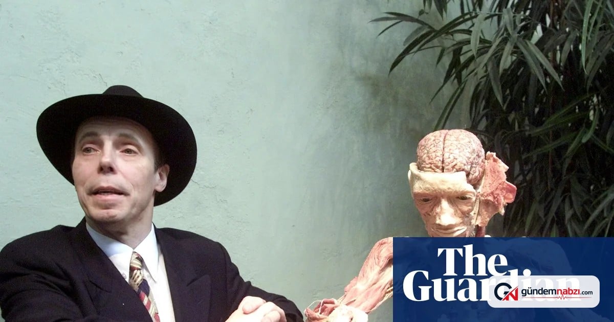 Plastinasyonun mucidi Gunther von Hagens'in eserleri