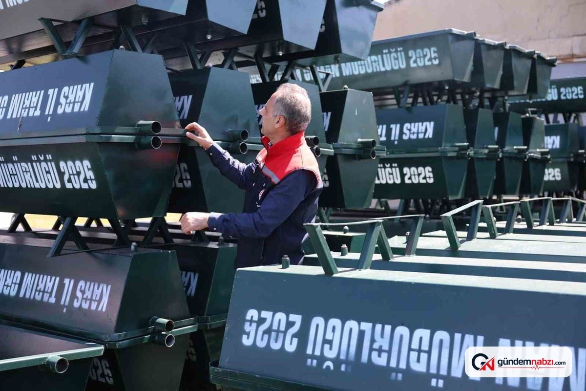 Kars'ta hayvan içme suyu sıvatları dağıtımı başladı