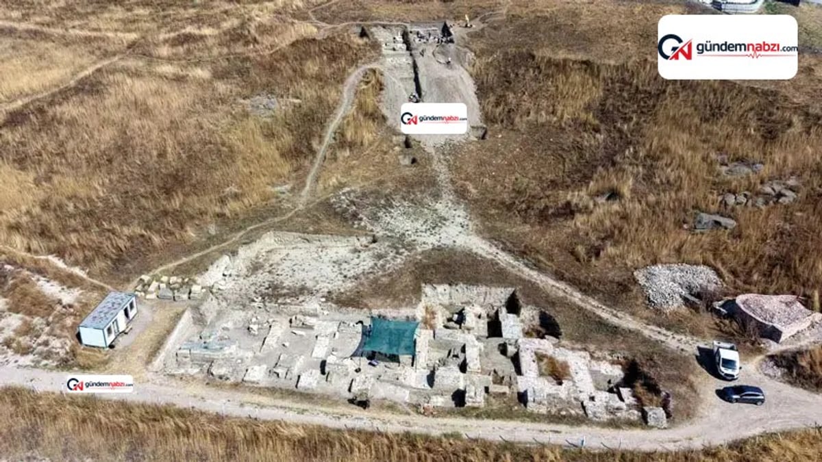 Perinthos Antik Kenti tiyatrosunda Helenistik Dönem izleri