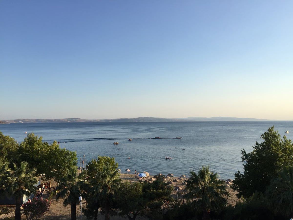 Balıkesir Erdek'te denizde boğulma tehlikesi atlatıldı
