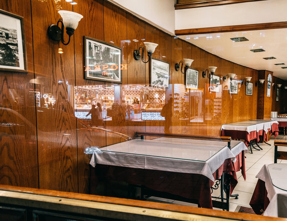 Restoranlara evcil hayvan girişi tamamen yasaklanıyor