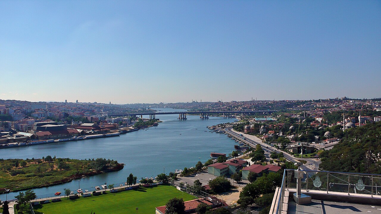 Eyüpsultan Belediye Başkan Yardımcısı gözaltına alındı