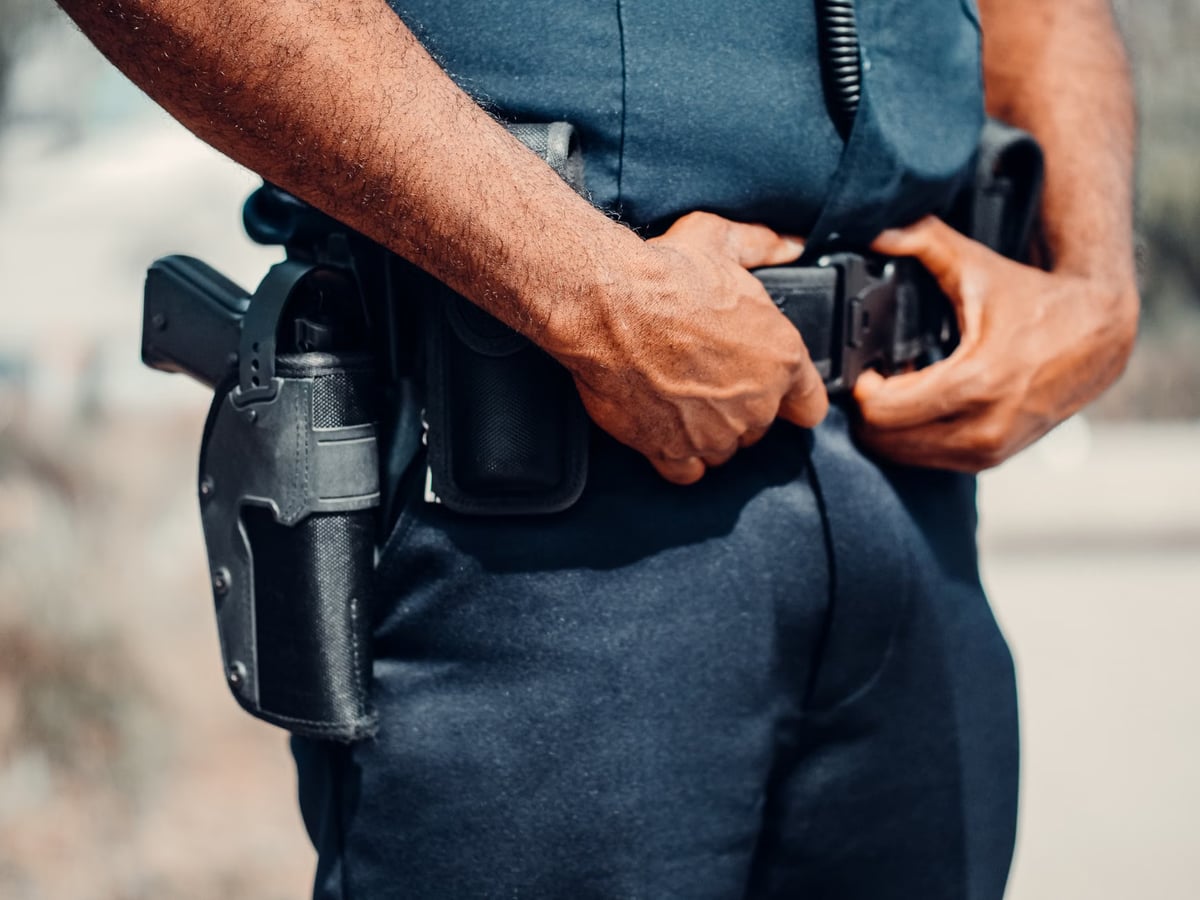 Asayiş uygulamalarında silah ve uyuşturucu ele geçirildi