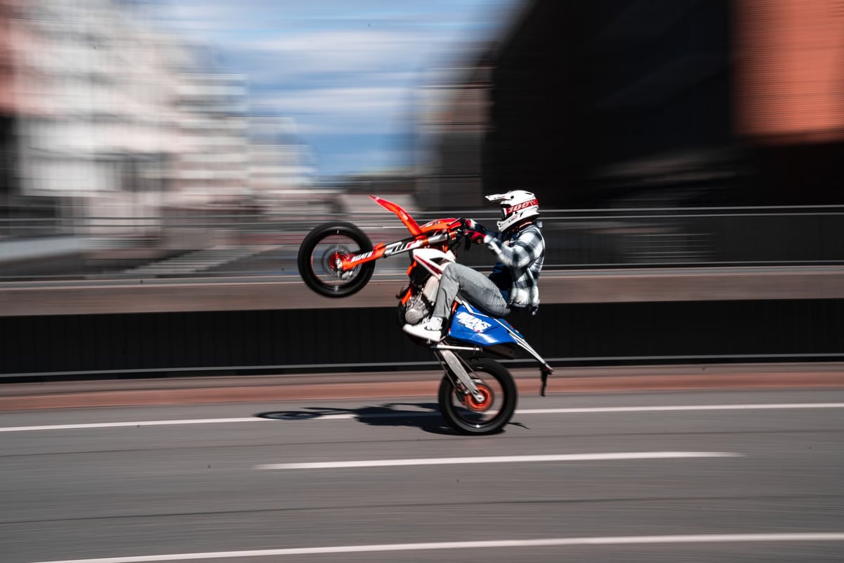 İstanbul'da akrobatik motosiklet sürücüsüne 246 bin TL ceza