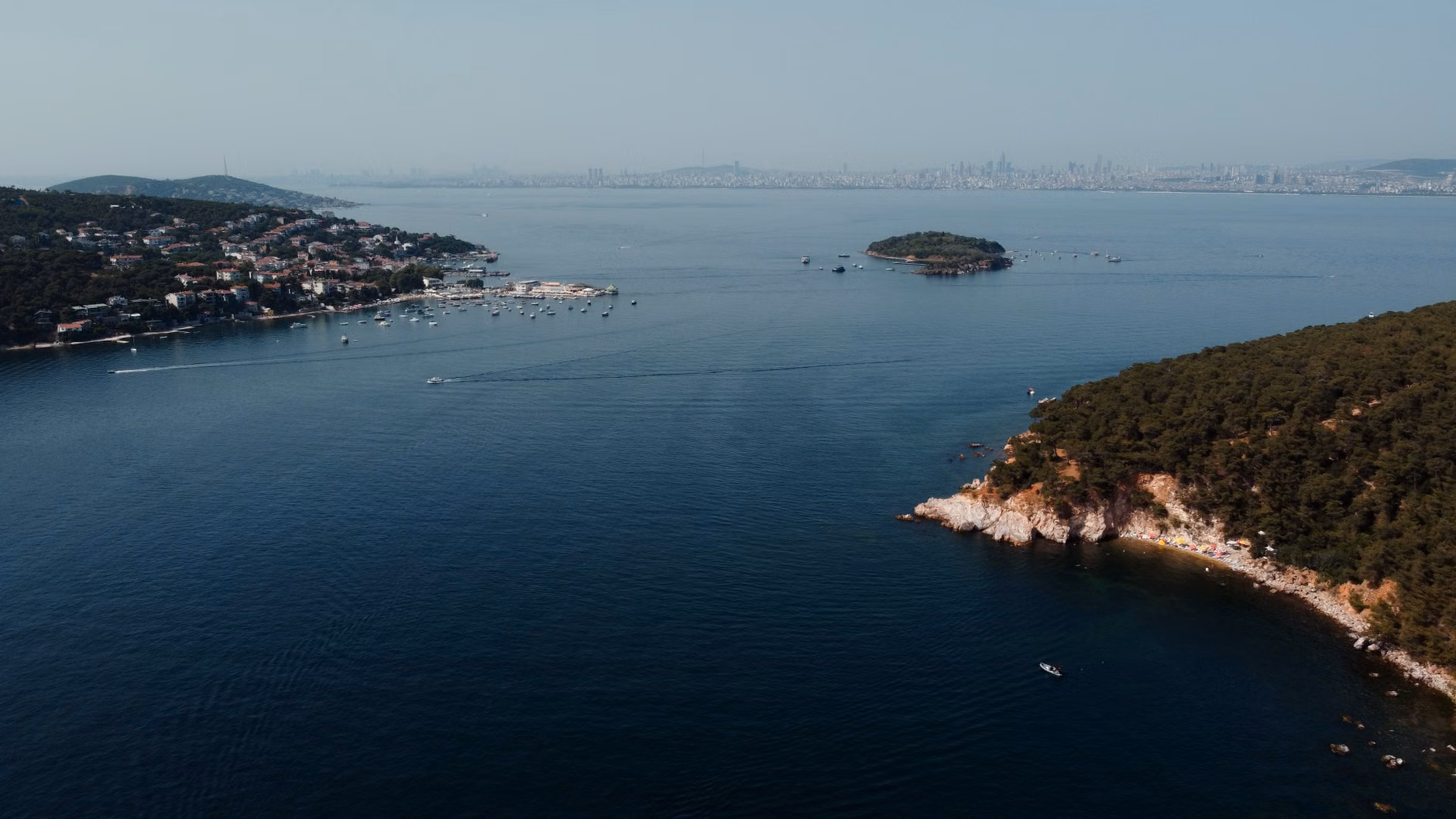 İstanbul'da yasak bölgede denize giren 14 yaşındaki çocuk boğuldu