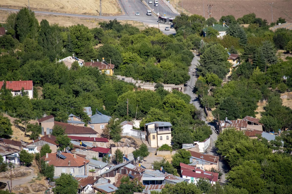 Bingöl'de iki aile arasında silahlı kavga: 9 yaralı
