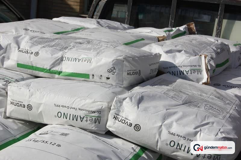 Tahran'da 63 ton kaçak zehir ve gübre ele geçirildi