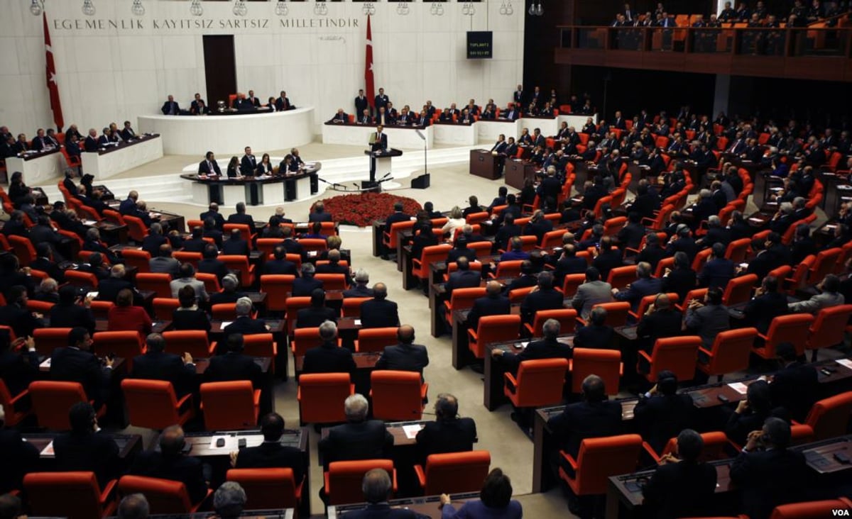 Meclis'in yeni haftadaki önceliği öğrenci affı olacak