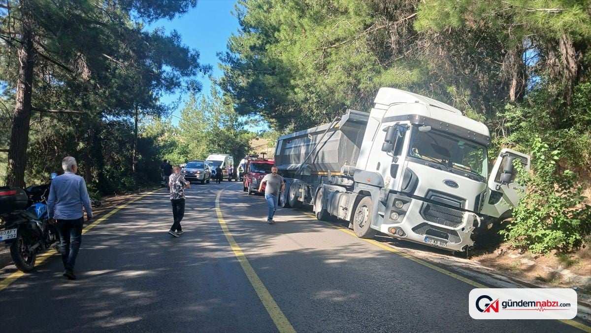 Osmaniye'de tır ile otomobil çarpıştı: 1 ölü, 1 yaralı