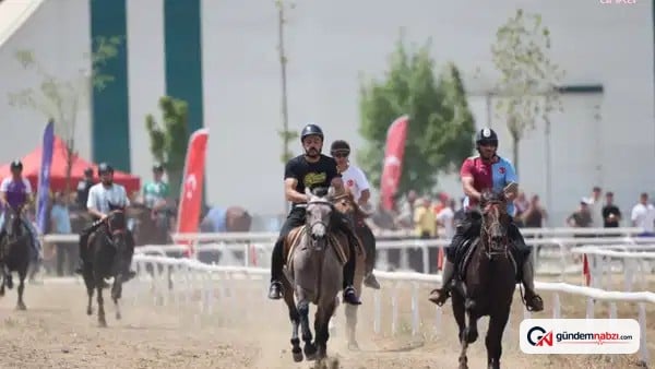 Bursa'da Rahvan Türkiye Şampiyonası çağrısı yapıldı