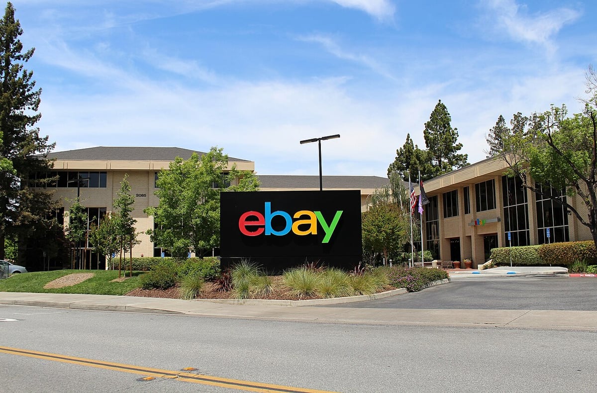 eBay, gazetecilere yönelik taciz davasında uzlaştı