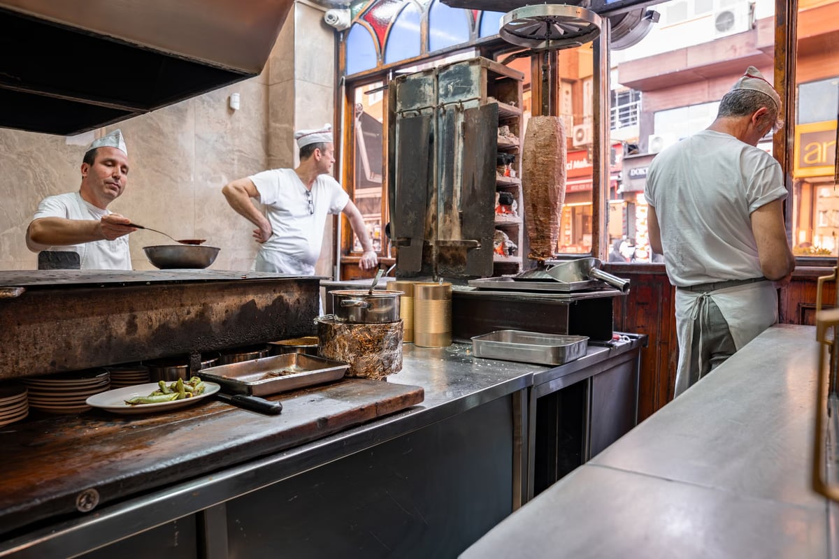 Bursa Kebap Evi ortakları Helvacı kardeşler büyüme hikayesini anlattı