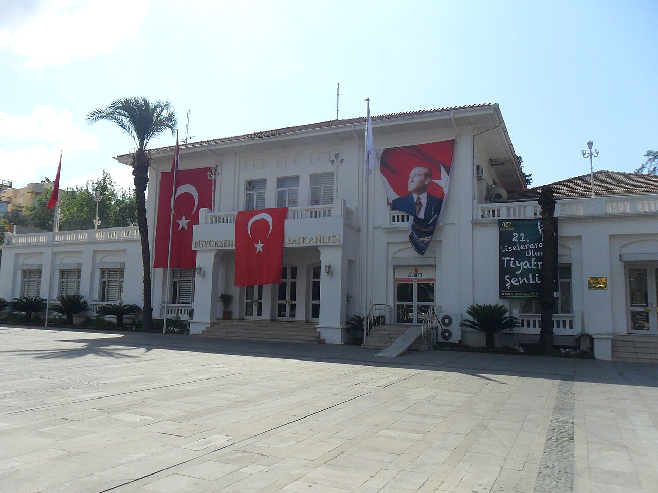 Antalya Büyükşehir Belediyesi Gençlik Merkezi Sorumlusu tutuklandı