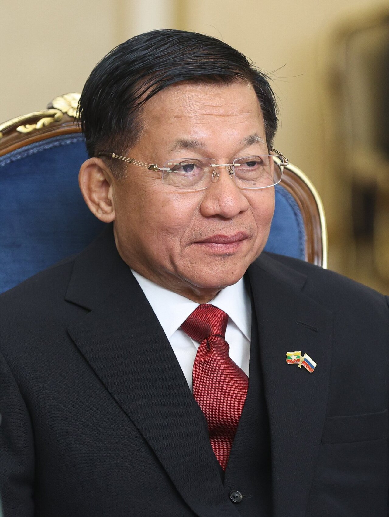 Myanmar devlet başkanı Hlaing: ASEAN ülkemize ayrımcılık yapıyor
