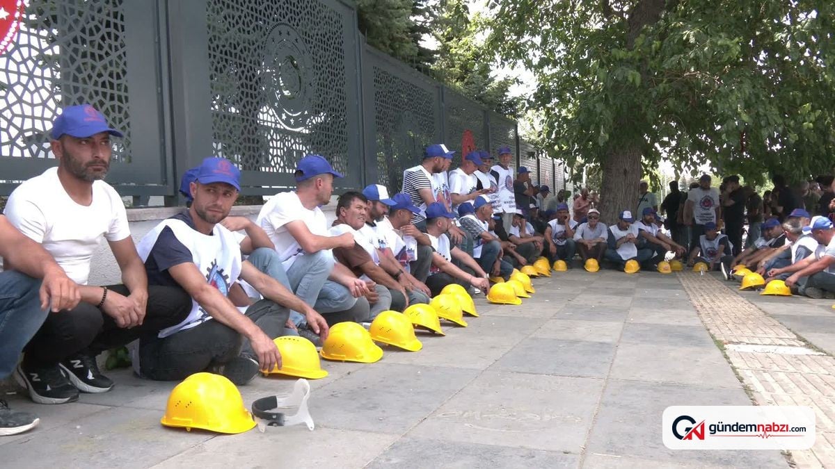 Doruk Madencilik işçileri, Çalışma Bakanlığı önünde eylem yaptı