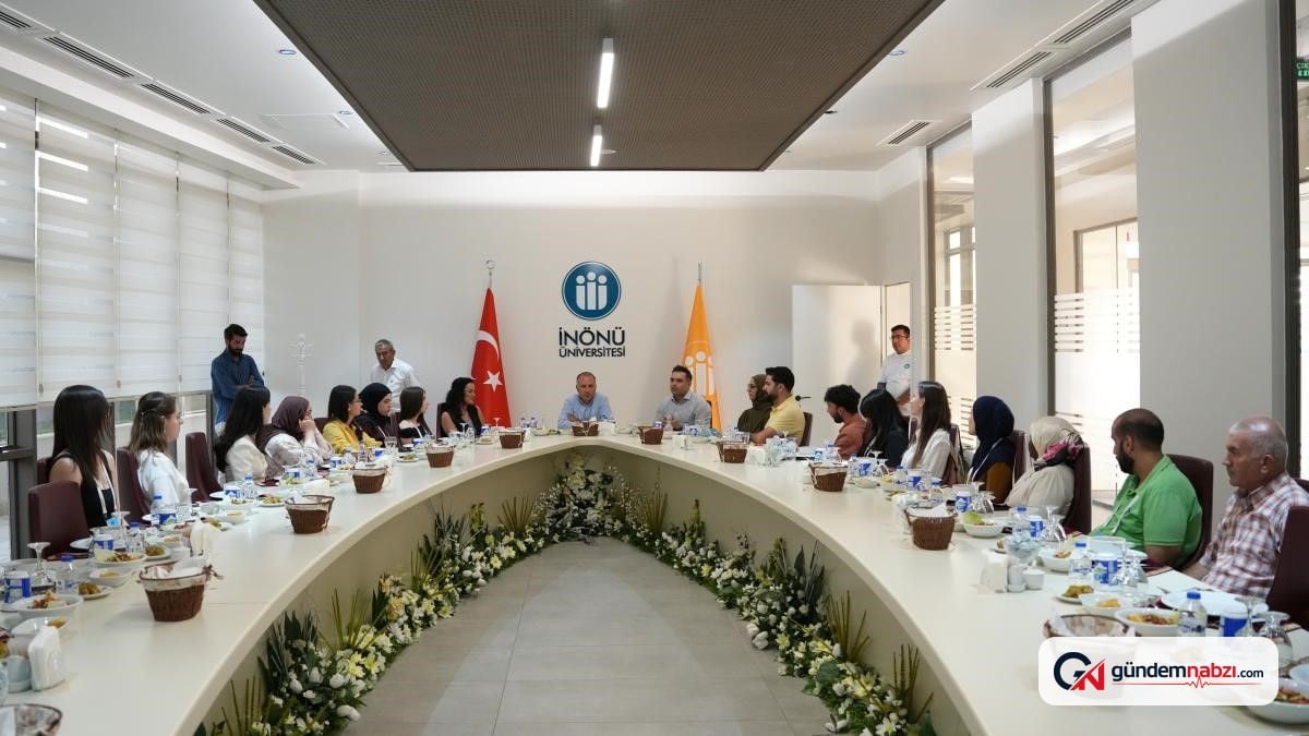 Malatya'da Türkçe ve Türkoloji Yaz Okulları tamamlandı