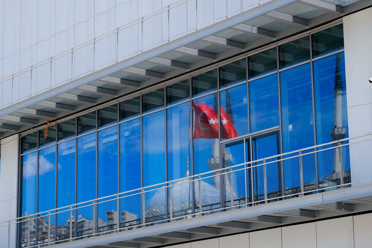 Meclis'in bu haftaki gündeminde çerçeve yasa ve çocuk suçları düzenlemesi var